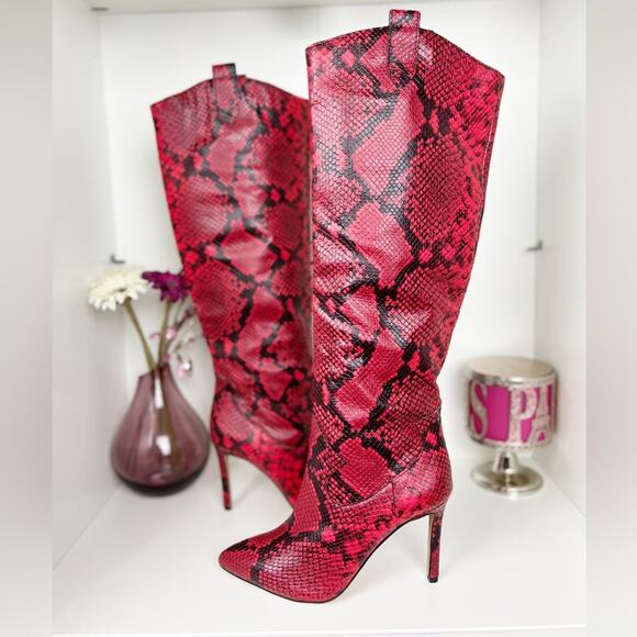 VINCE CAMUTO Kervana Croc Embossed Leather Knee High Boot - Picture 1 of 15